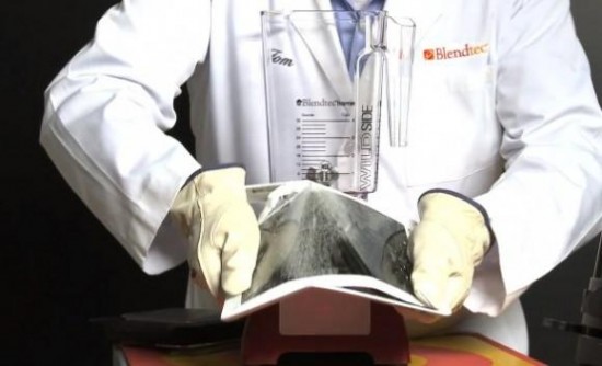 iPad 2 в блендере iPad 2 в блендере