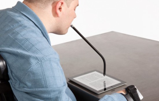 griffin-mouthstick Стилус для людей с ограниченными возможностями