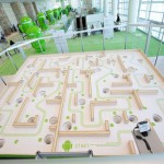 Motorola Xoom управляет лабиринтом