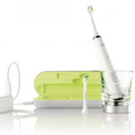 Зубная щетка с USB-портом 