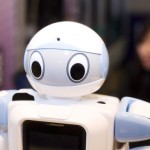 Смартфон заставит робота поумнеть