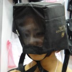 Сумка Grappa на голове спасет от землетрясения (видео)