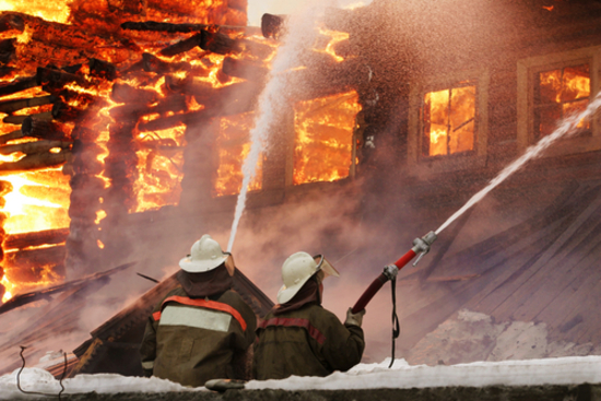 Twitter будет помогать бороться с пожарами