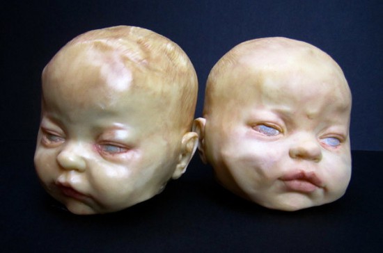 Головы младенцев