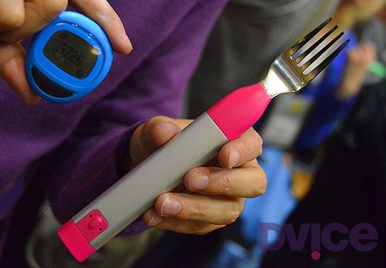 Самая «разумная» вилка Hapifork – худей по-современному