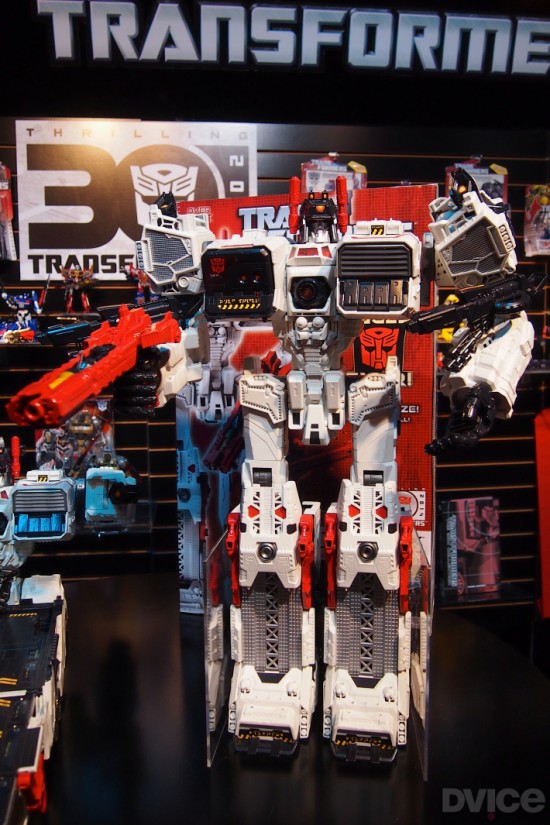 Metroplex: самый высокий в мире трансформер