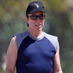 Чак Норрис сбрил бороду и лишился волшебной силы?