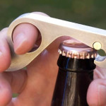 Открываем бутылку пива одной рукой