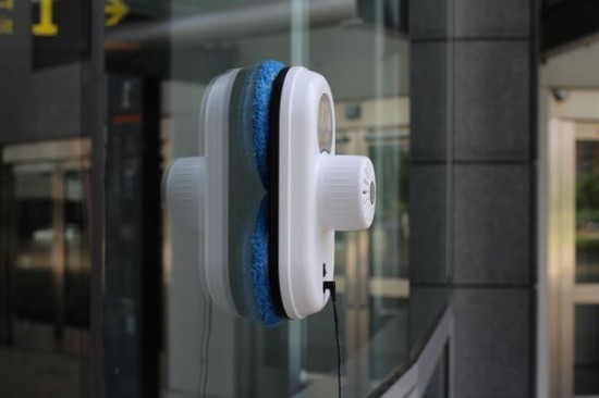 Обзор робота-мойщика окон Hobot 168