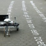 Фрезерный станок распространяет граффити-поэзию по городам